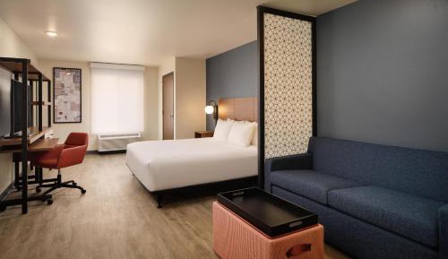 King Studio Suite - Accessible with Tub