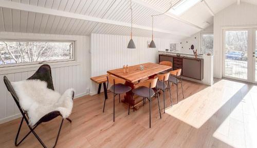 Three-Bedroom Vacation Home 