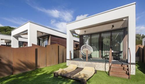 Special Offer - Suite with Jacuzzi® Private Garden and Massage