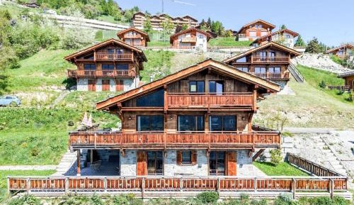 Superior Chalet