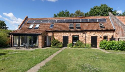 Three-Bedroom Vacation Home 