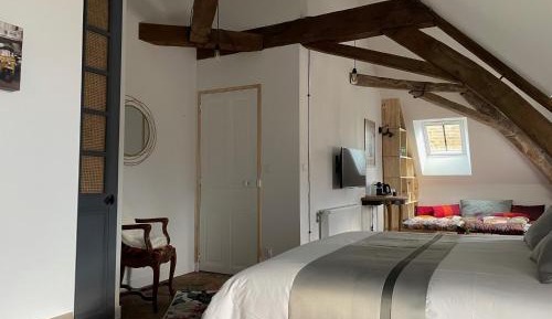 Suite with City View