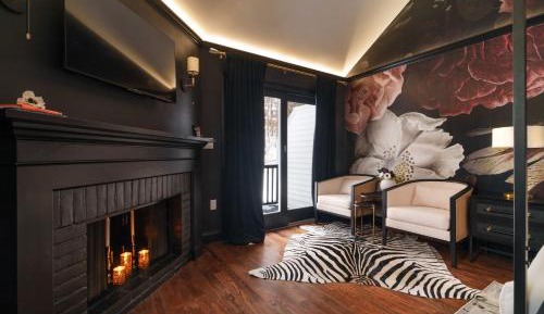 King Suite with Balcony