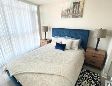 One-Bedroom Apartment with Balcony