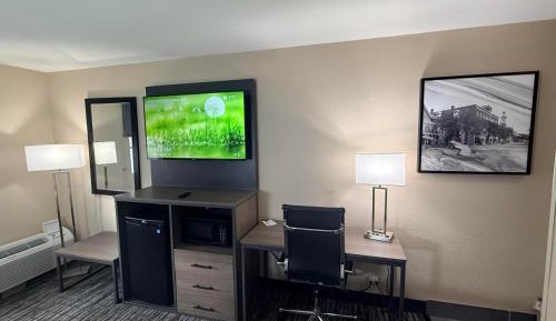 King Suite with Spa Bath