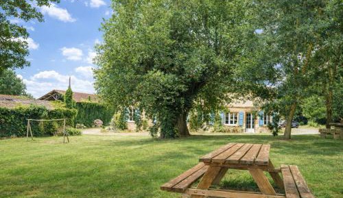 Deluxe Double or Twin Room with Garden View
