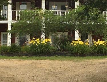 Presidential George Jones Fan Room