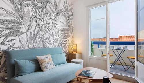 Superior One-Bedroom Apartment with Balcony