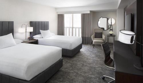 Double Room with Two Double Beds - Club Access
