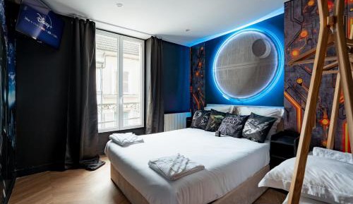 One-Bedroom Deluxe Apartment