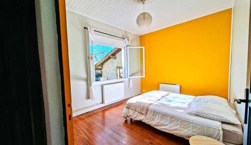 Three-Bedroom Vacation Home 