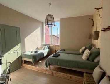 Triple Room with Private Bathroom