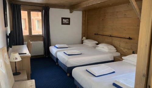 Large Twin Room