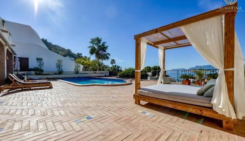 Villa with Sea View