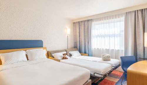 Standard Room - 1 double bed and 2-seater sofa bed