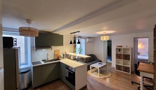 One-Bedroom Apartment