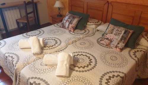Twin Room with Private Bathroom