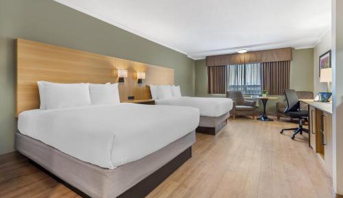 Queen Room with Two Queen Beds and Kitchenette - Non-Smoking