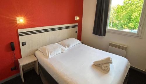 Double or Twin Room with Garden View