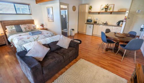 One-Bedroom - Suite A