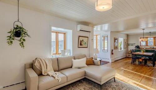 Two-Bedroom Apartment with Balcony