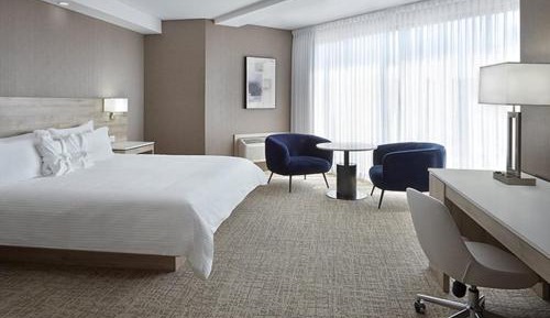 Premium Tower Queen Room with Two Queen Beds