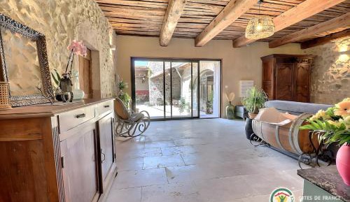 Deluxe Double Room with Shower