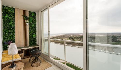 Apartment with View and Balcony