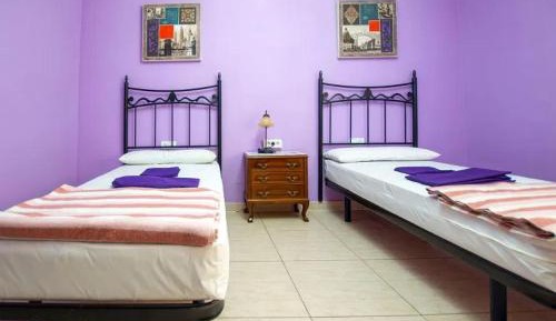 Twin Room with Shared Bathroom
