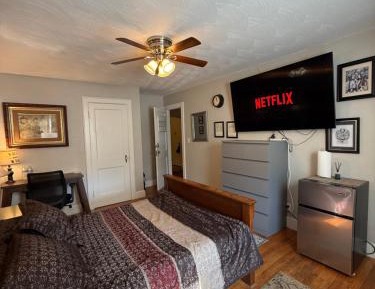 Double Room with Shared Bathroom