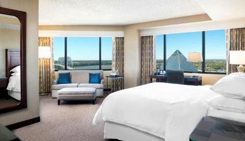 Superior Corner King Room