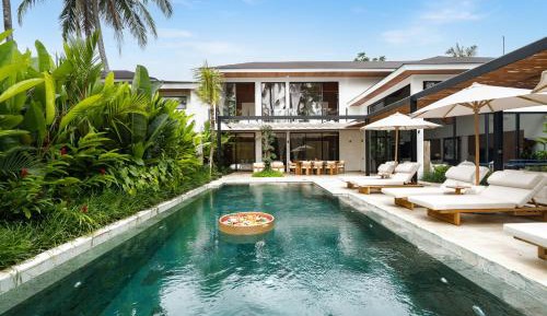 Four-Bedroom Villa with Private Pool