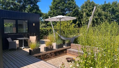 Bungalow with Patio