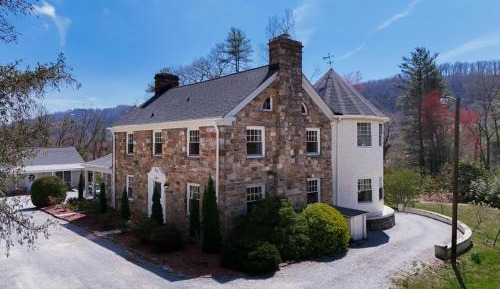 Six-Bedroom House