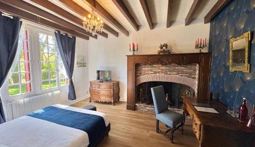 Double Room with Private Bathroom