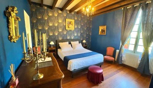 Double Room with Pool View