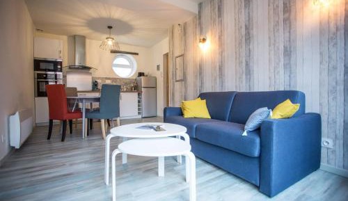 Two-Bedroom Apartment with kitchen