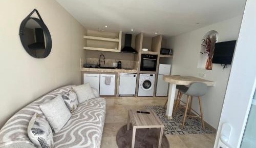 One-Bedroom House