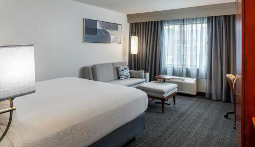 King Room with Sofa Bed