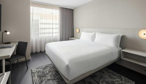 Standard King Room