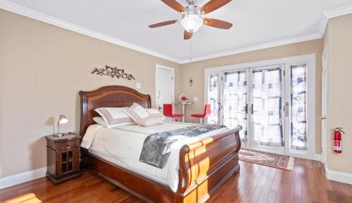 Large Double Room