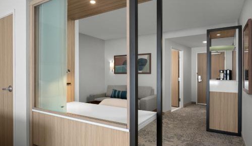 One-Bedroom Queen Suite with Two Queen Beds and Sofa Bed - Bath Tub/Mobility Accessible