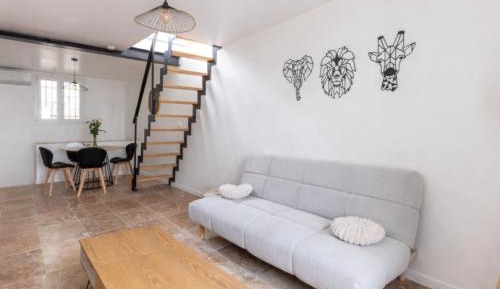One-Bedroom Apartment with Terrace