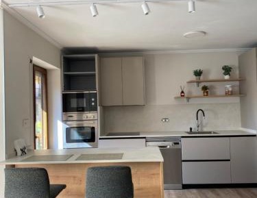 Three-Bedroom Apartment with Balcony