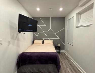 Deluxe Studio