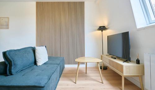 One-Bedroom Standard Apartment