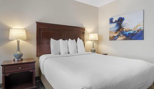 Queen Room