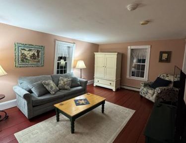 Queen Suite
