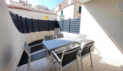 Apartment (4 Adults)