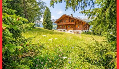Superior Chalet